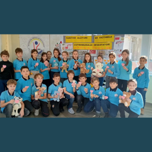 Momente de reculegere dedicate victimelor cutremurului dezastruos din Turcia